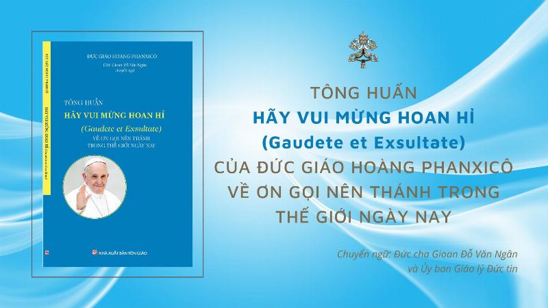 Chân dung một người phụ nữ Song Tử sinh 11/6 toát lên vẻ thông minh, hoạt bát, với nụ cười rạng rỡ và ánh mắt tò mò